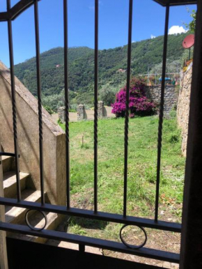 Gioiello alle porte delle 5 Terre Framura